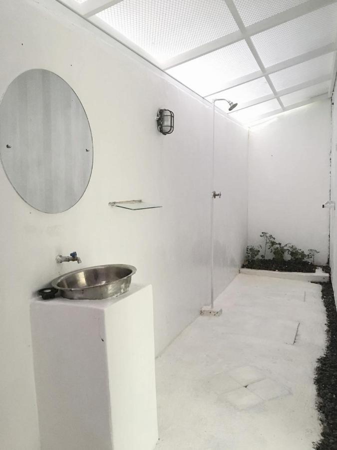 Kubu Container Hotel Uluwatu  Bagian luar foto