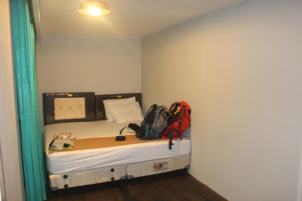 Kubu Container Hotel Uluwatu  Bagian luar foto