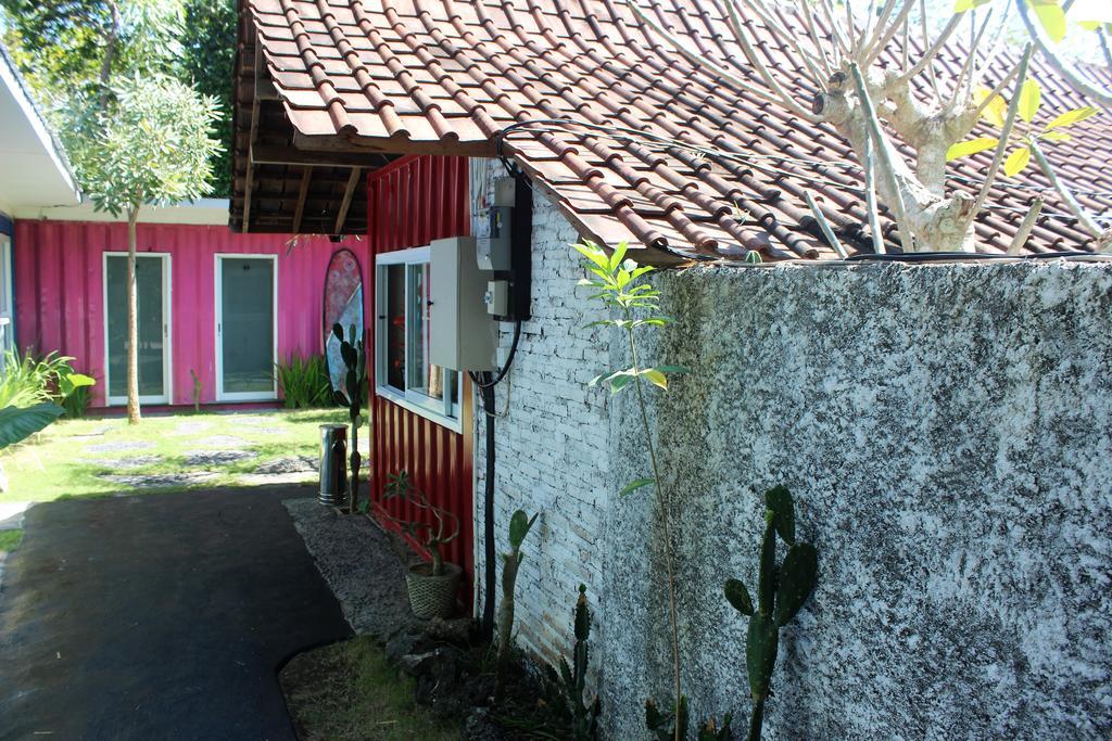 Kubu Container Hotel Uluwatu  Bagian luar foto