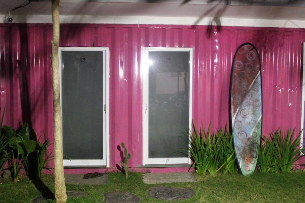 Kubu Container Hotel Uluwatu  Bagian luar foto