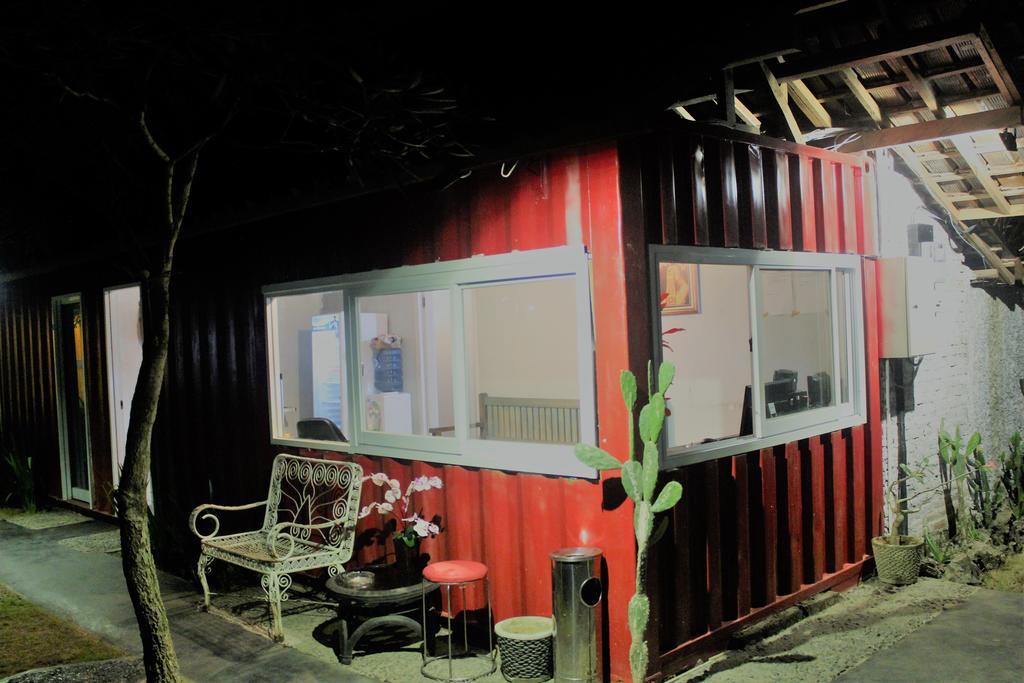 Kubu Container Hotel Uluwatu  Bagian luar foto